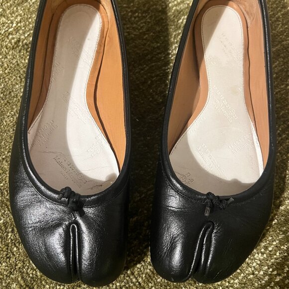 100% AUTHENTIC Margiela Black Tabi Ballet Flats - Picture 1 of 14